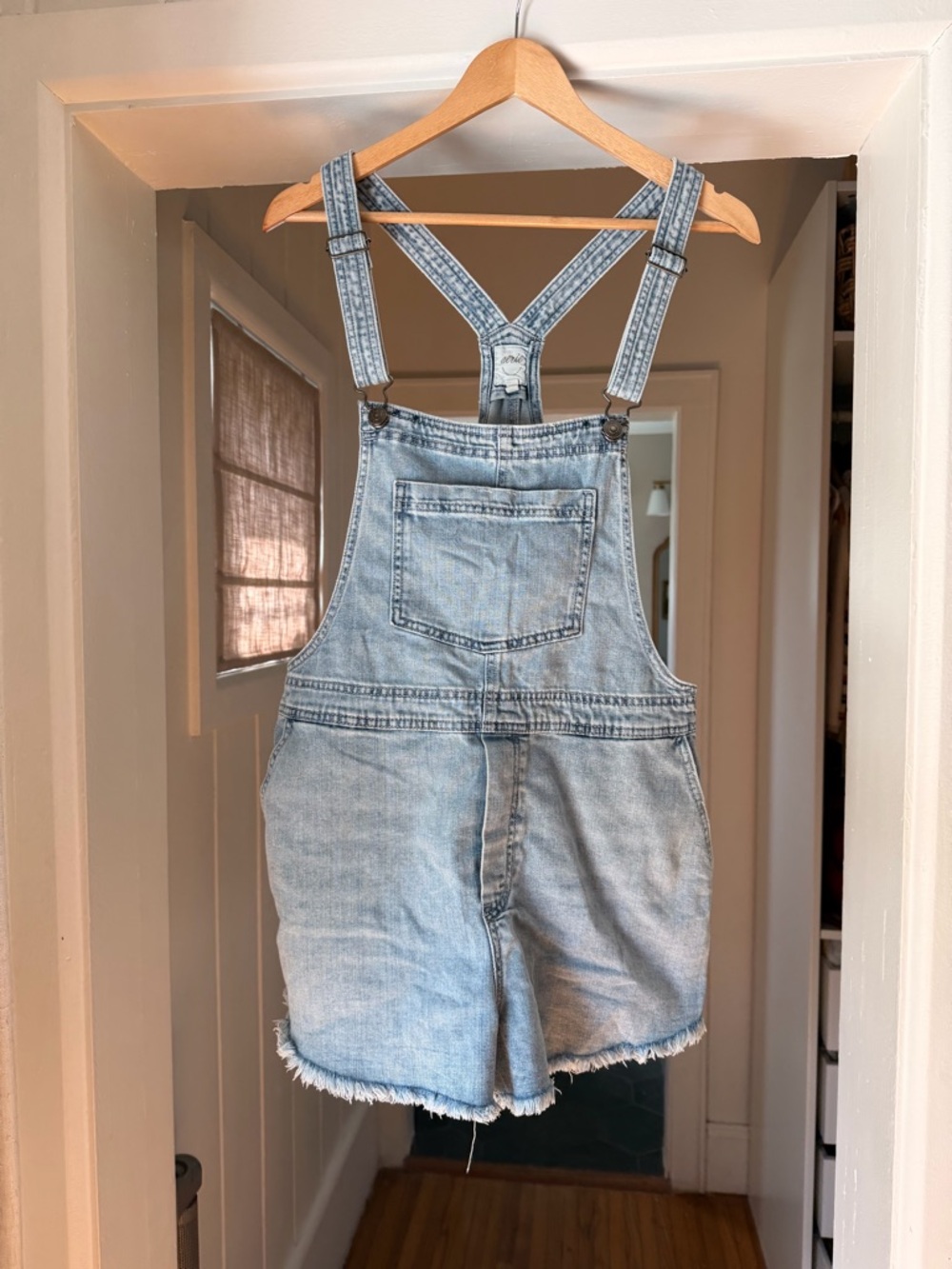 Aerie Light Wash Denim Short Overalls